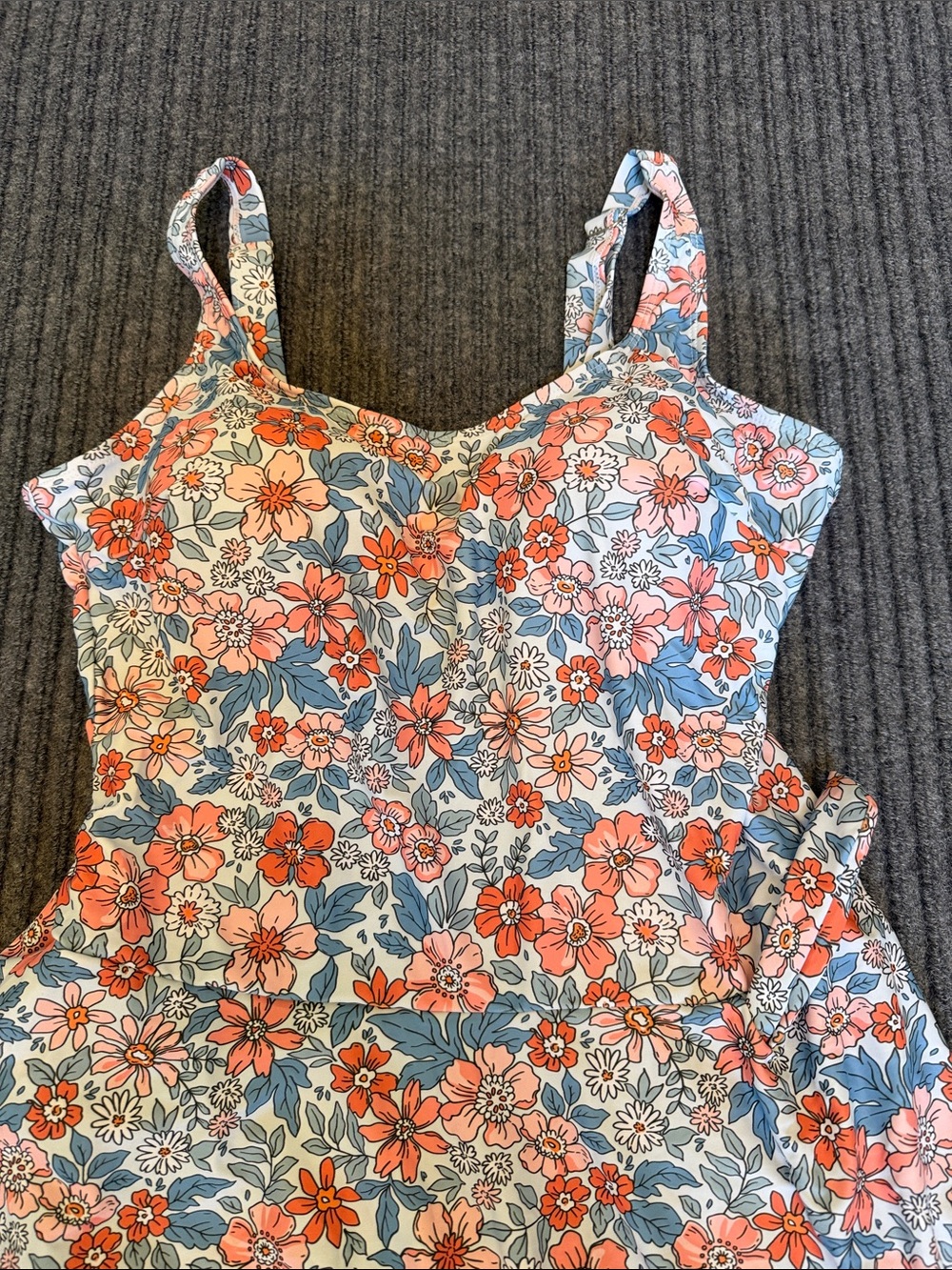 Swim Dress size large Flower print Eo Menie NWT swimsuit - Picture 4 of 9